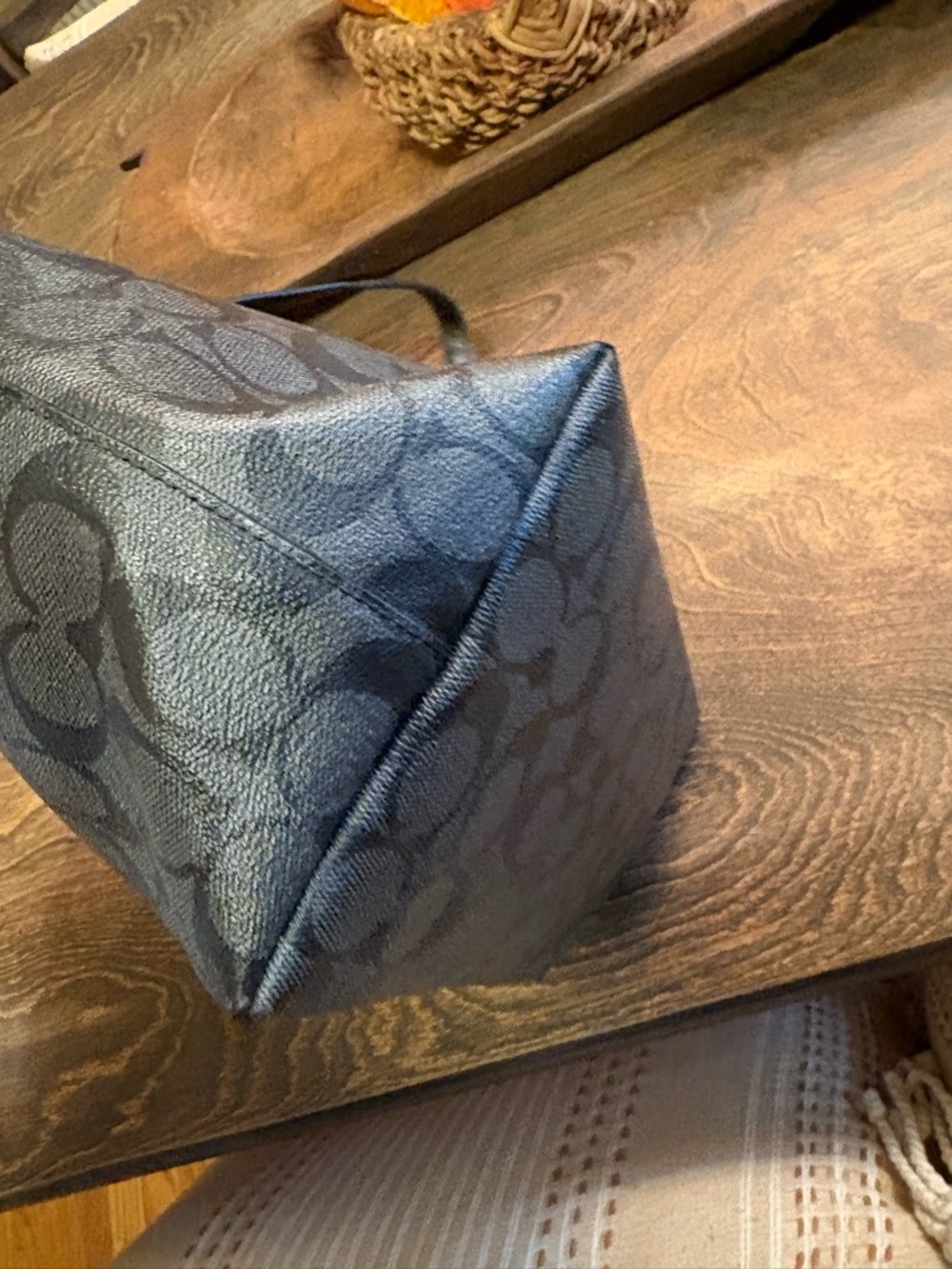 Preloved Coach Black Signature Logo Canvas Tote - Picture 7 of 17